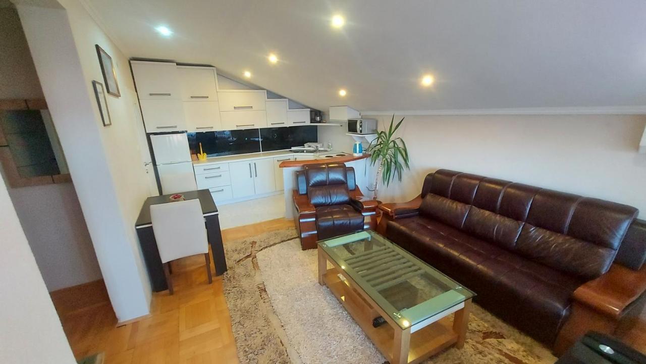 Apartment Perla Pristina Exteriör bild
