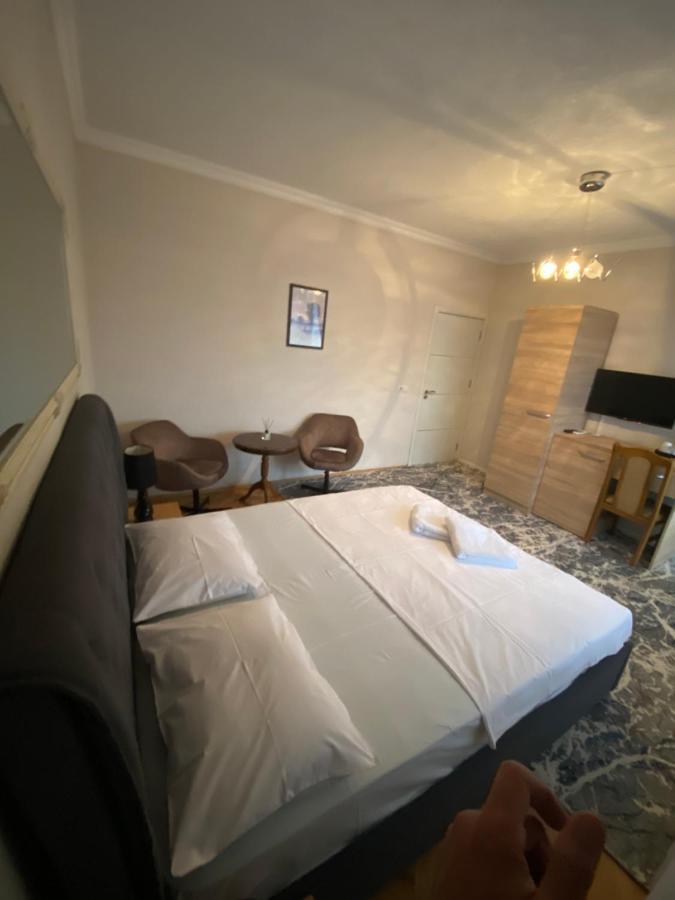 Apartment Perla Pristina Exteriör bild