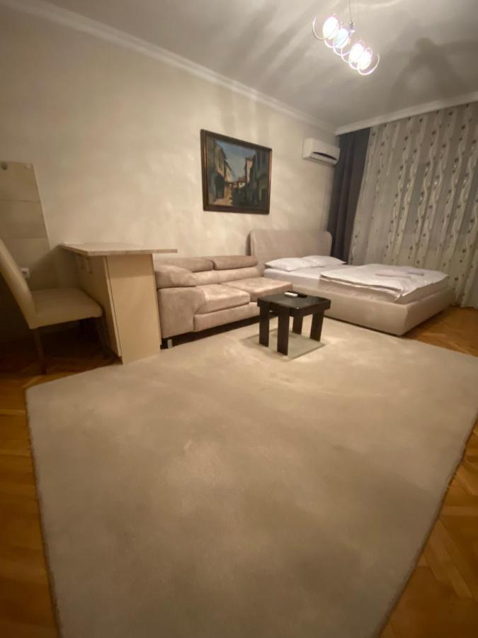Apartment Perla Pristina Exteriör bild