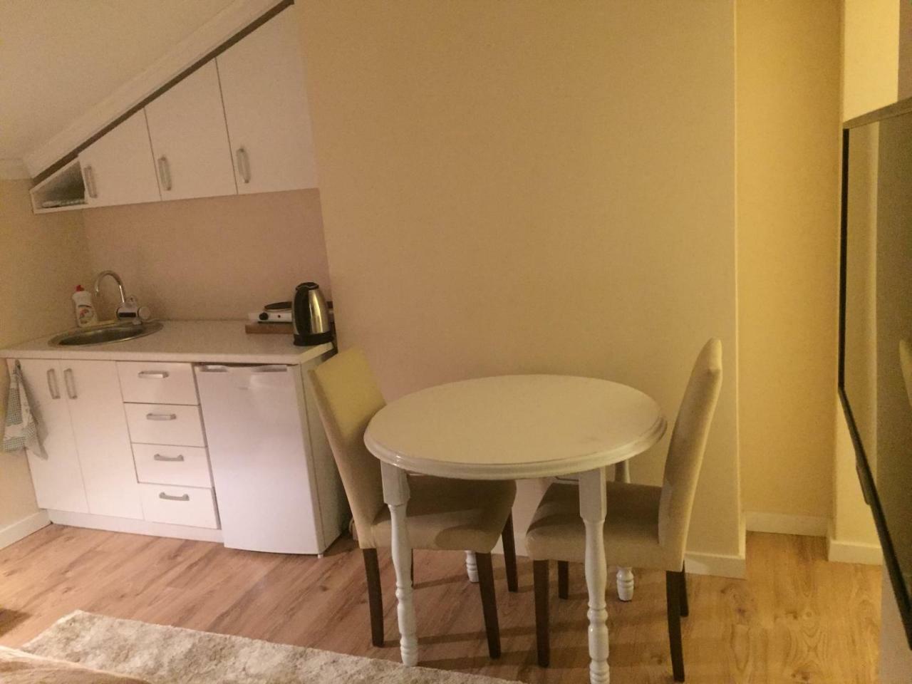 Apartment Perla Pristina Exteriör bild