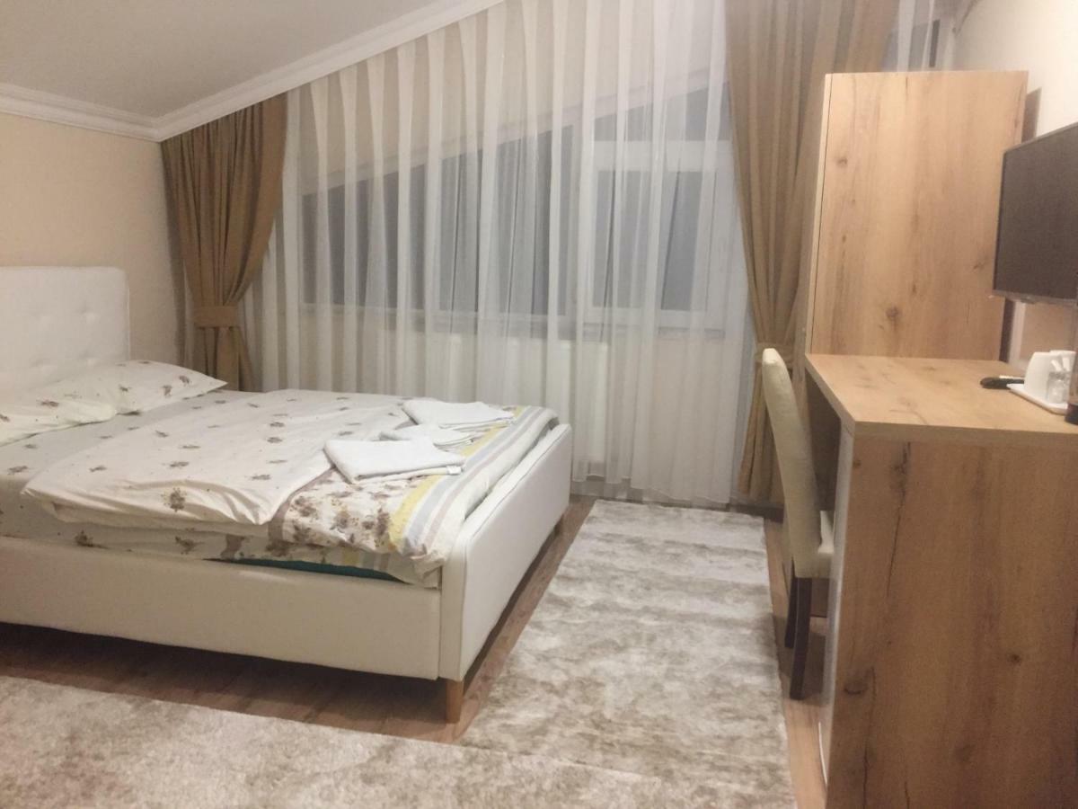 Apartment Perla Pristina Exteriör bild