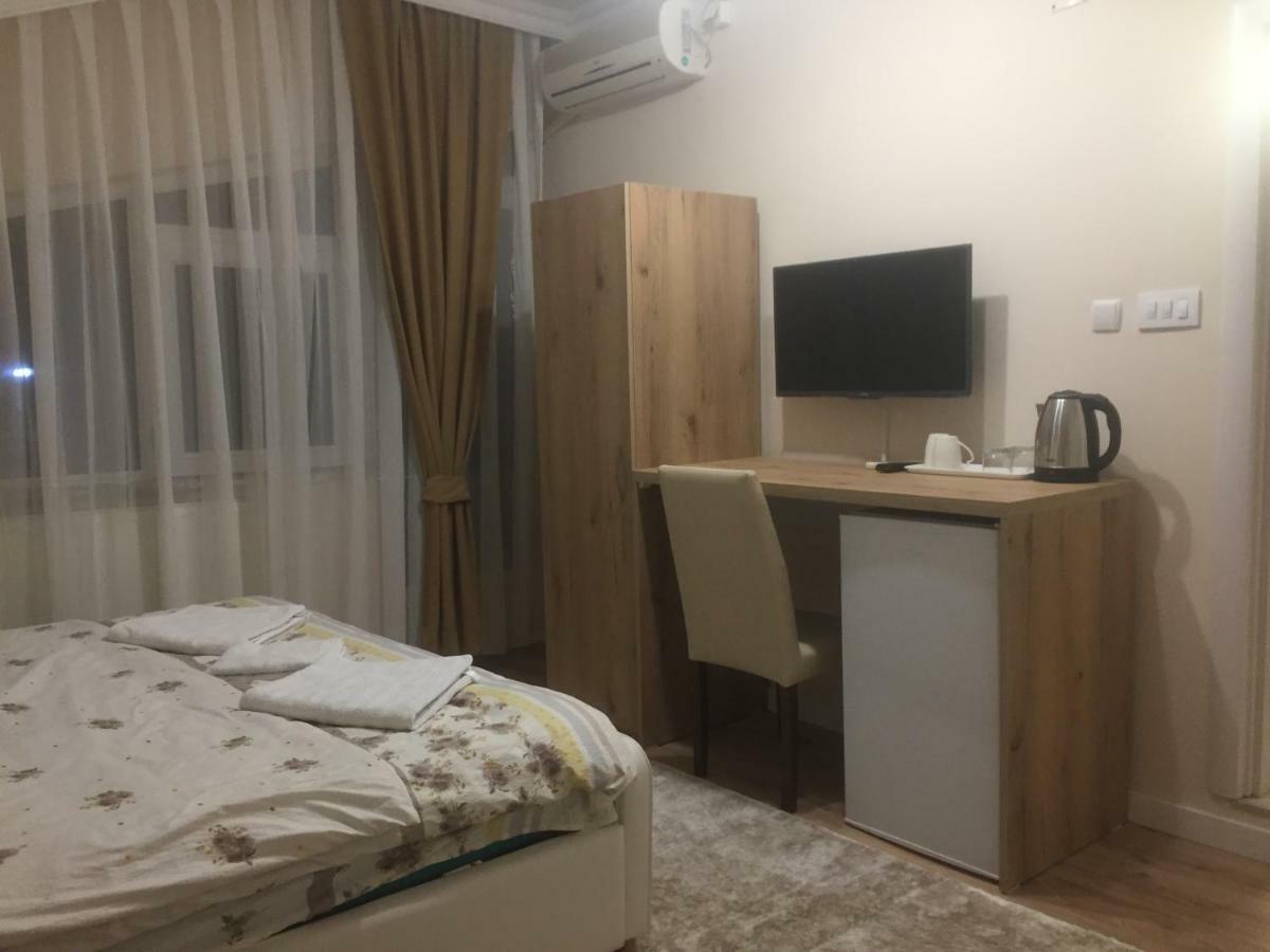Apartment Perla Pristina Exteriör bild
